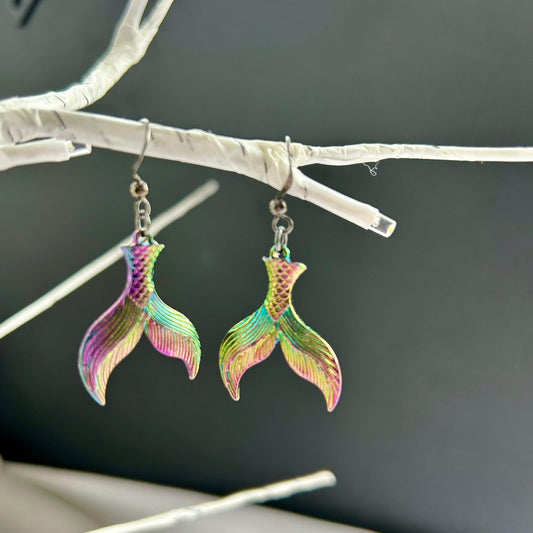 Mermaid Tail Earrings - Bigfoot Yarns